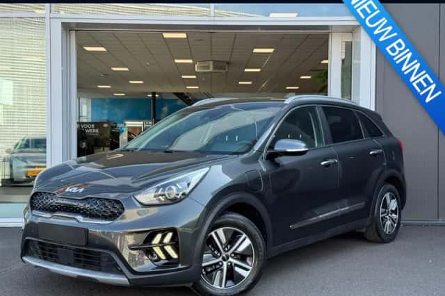 Kia Niro (2022) thumbnail 1