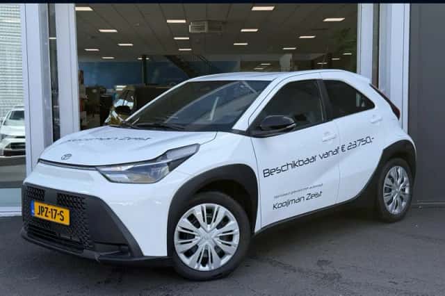 Toyota Aygo (2025) thumbnail 1