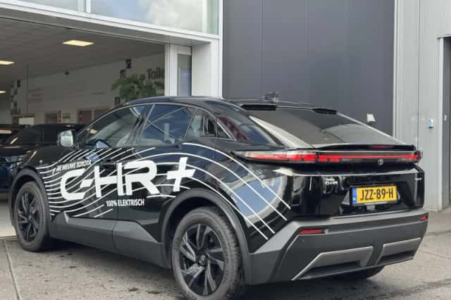 Toyota C-HR+ (2026) thumbnail 6
