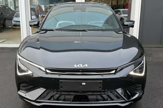 Kia EV6 (2026) thumbnail 2