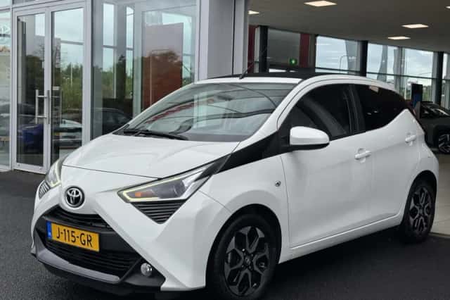 Toyota Aygo (2020) thumbnail 4
