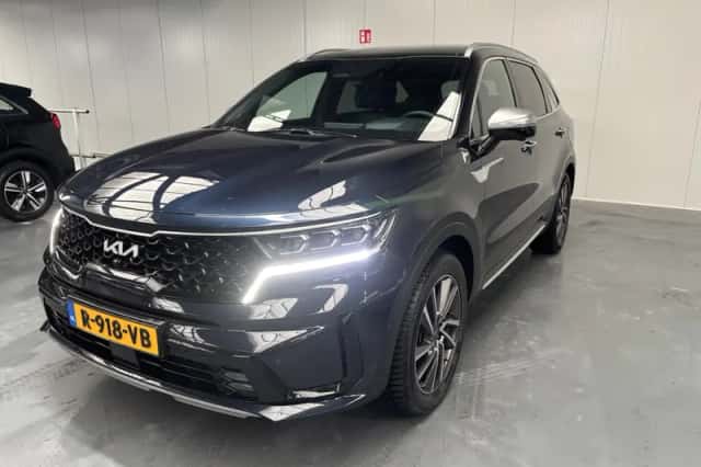Kia Sorento (2022) thumbnail 2