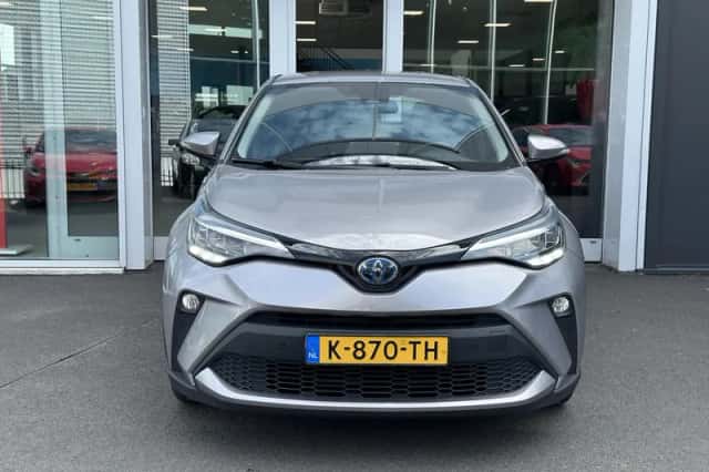 Toyota C-HR (2021) thumbnail 5