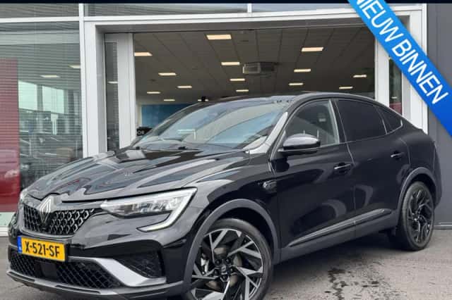 Renault Arkana (2023) thumbnail 1
