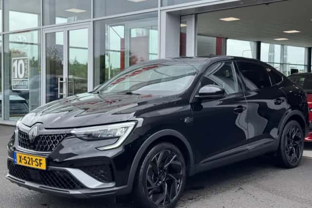 Renault Arkana (2023) thumbnail 4
