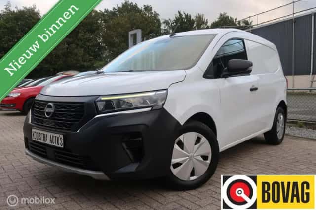 Nissan Townstar (2023) thumbnail 1