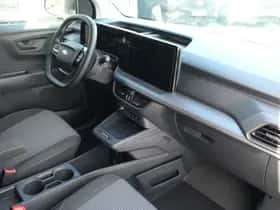 Ford E-Transit (2026) thumbnail 15