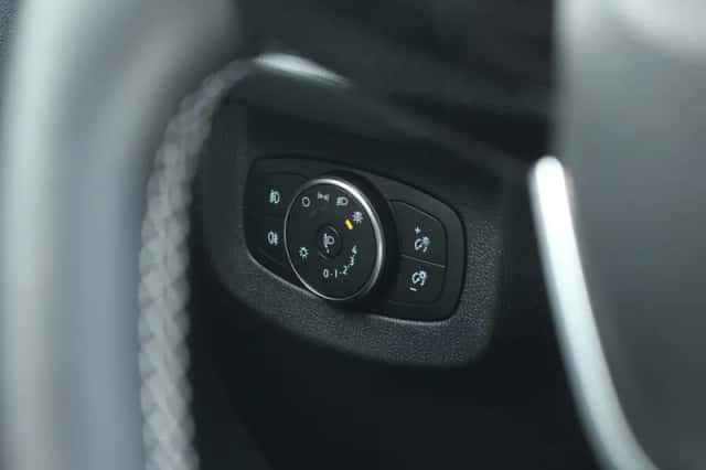 Ford E-Transit (2025) thumbnail 19