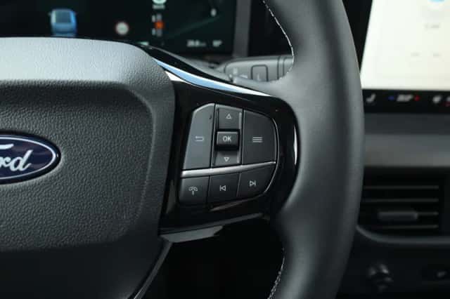 Ford E-Transit (2025) thumbnail 22