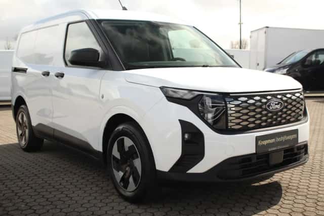 Ford E-Transit (2025) thumbnail 4