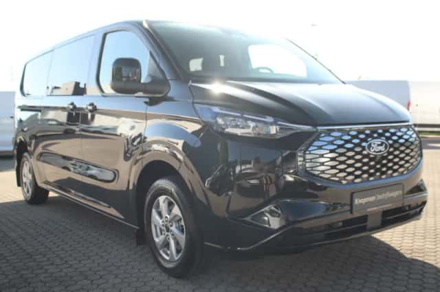 Ford E-Transit (2026) thumbnail 4