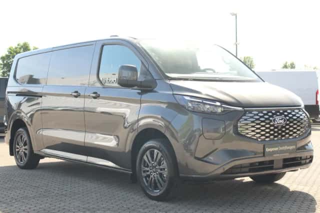 Ford E-Transit (2026) thumbnail 4
