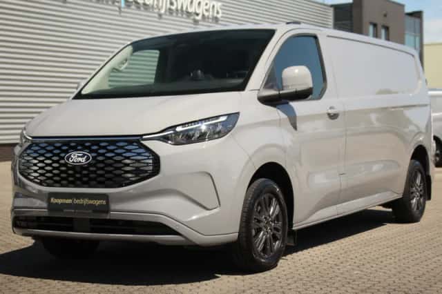 Ford E-Transit (2026) thumbnail 2