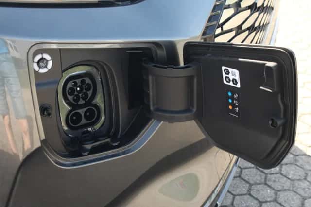 Ford E-Transit (2026) thumbnail 6