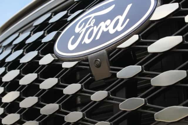 Ford E-Transit (2026) thumbnail 4