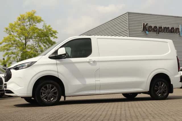 Ford E-Transit (2026) thumbnail 15