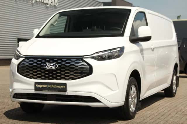 Ford E-Transit (2026) thumbnail 2