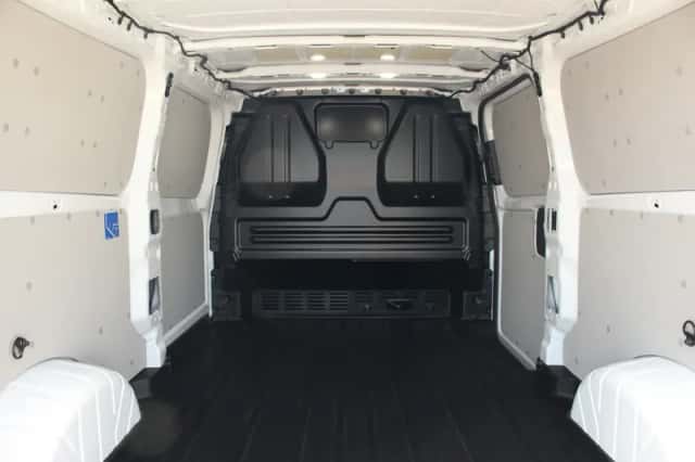 Ford E-Transit (2026) thumbnail 10