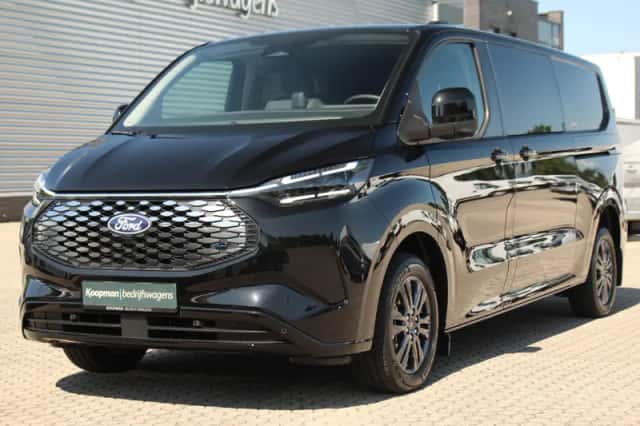 Ford E-Transit (2026) thumbnail 2