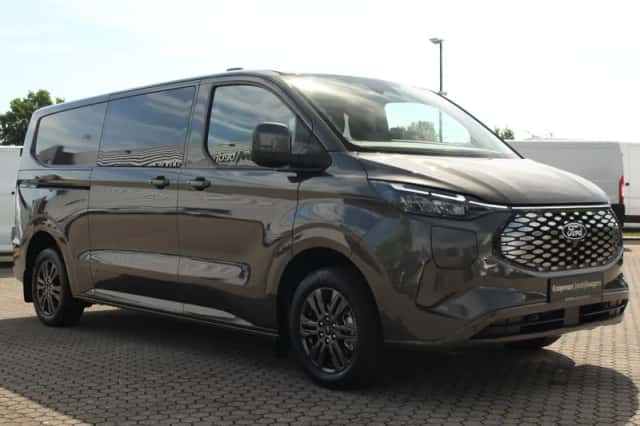 Ford E-Transit (2026) thumbnail 4