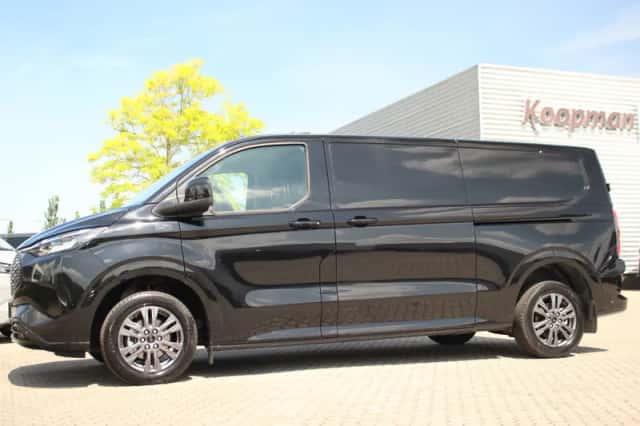 Ford E-Transit (2026) thumbnail 16