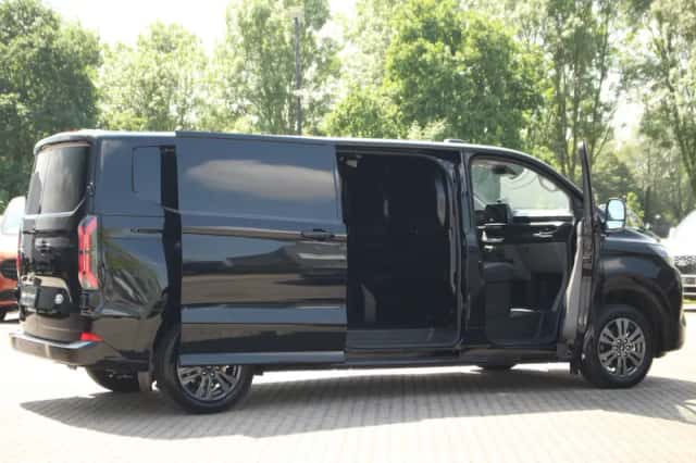 Ford E-Transit (2026) thumbnail 7