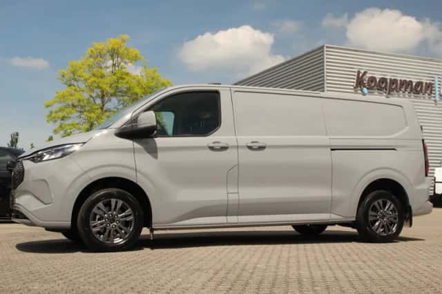 Ford E-Transit (2026) thumbnail 16