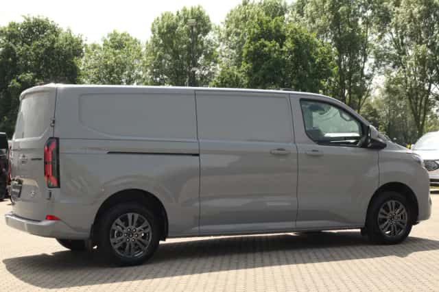Ford E-Transit (2026) thumbnail 6