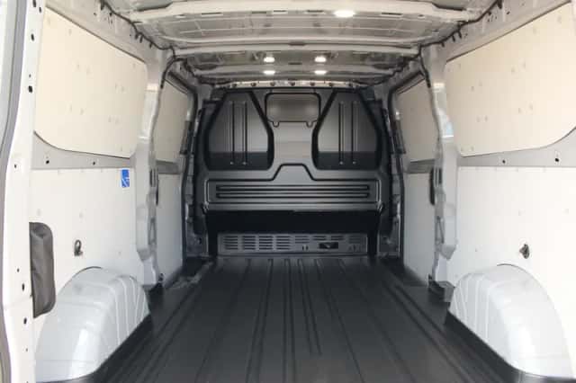 Ford E-Transit (2026) thumbnail 10