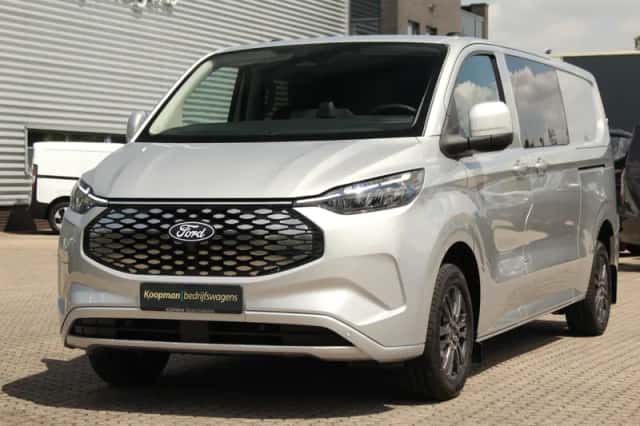 Ford E-Transit (2026) thumbnail 2