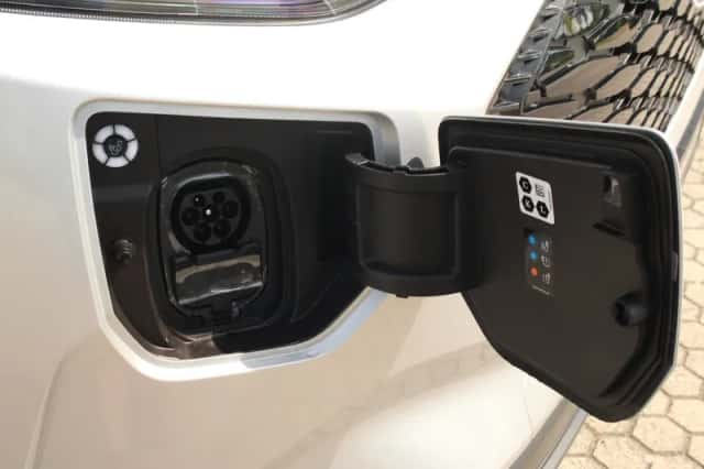 Ford E-Transit (2026) thumbnail 5