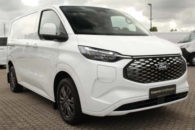 Ford E-Transit (2026) thumbnail 4