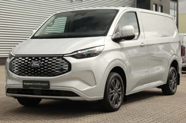 Ford E-Transit (2026) thumbnail 2