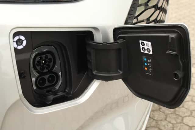 Ford E-Transit (2026) thumbnail 5