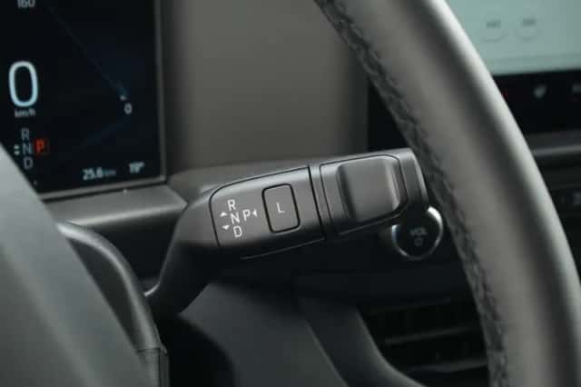 Ford E-Transit (2026) thumbnail 24