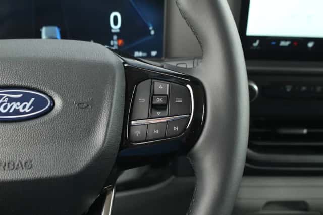 Ford E-Transit (2026) thumbnail 23