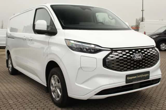 Ford E-Transit (2026) thumbnail 4