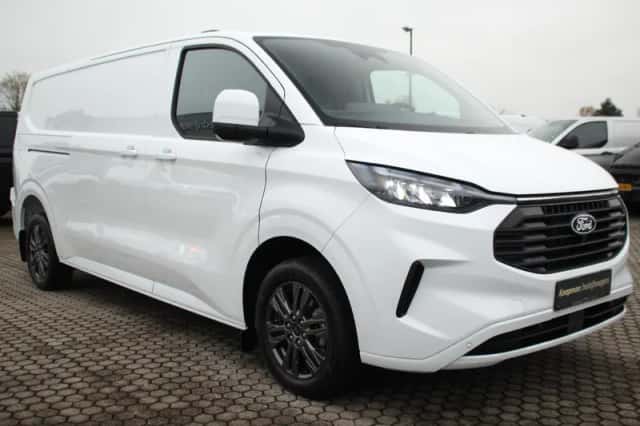 Ford E-Transit (2026) thumbnail 4