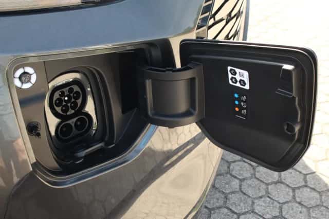 Ford E-Transit (2026) thumbnail 5