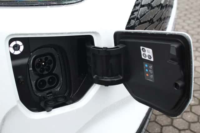 Ford E-Transit (2025) thumbnail 5