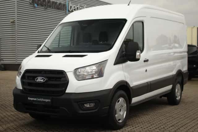 Ford Transit (2024) thumbnail 2