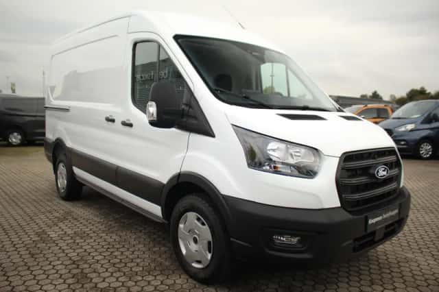 Ford Transit (2024) thumbnail 4