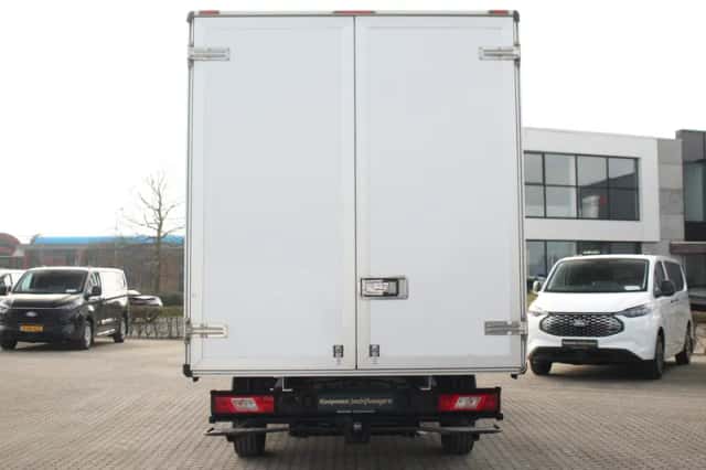 Ford Transit (2021) thumbnail 6
