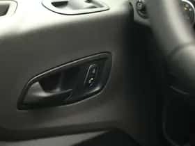 Ford Transit (2024) thumbnail 19