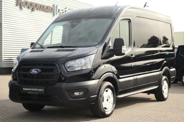 Ford Transit (2024) thumbnail 2