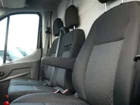 Ford Transit (2024) thumbnail 16