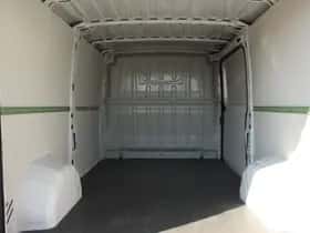 Opel Movano (2024) thumbnail 9
