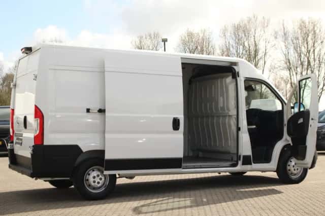 Opel Movano (2024) thumbnail 6