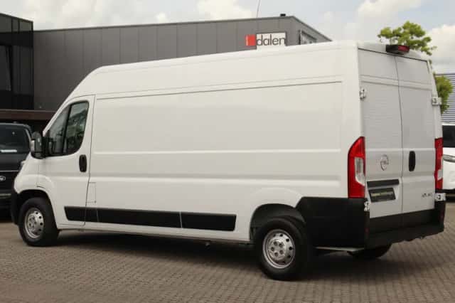 Opel Movano (2024) thumbnail 11