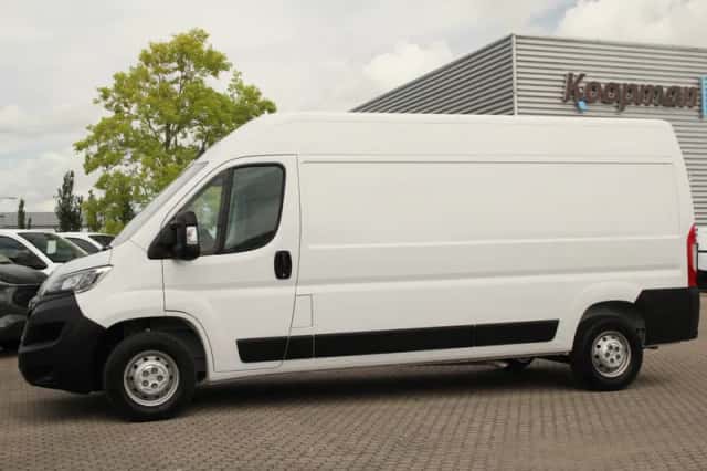 Opel Movano (2024) thumbnail 12